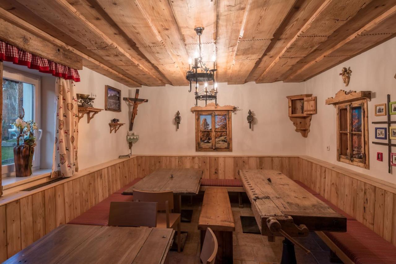 Alpenhostel "Das Besenhaus" Altenmarkt im Pongau Eksteriør billede
